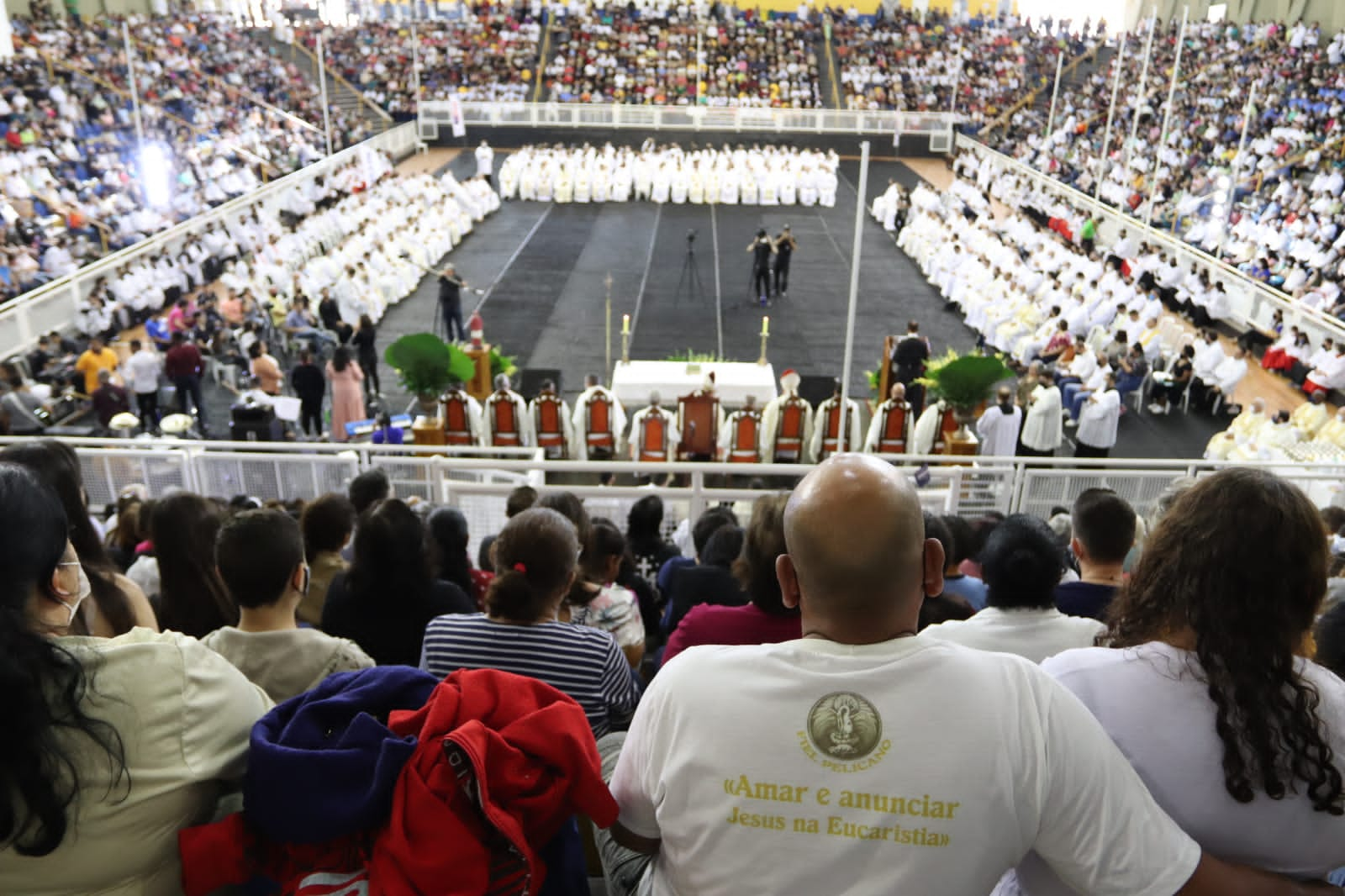 Missa reúne mais de seis mil fiéis católicos Diocese de São Carlos