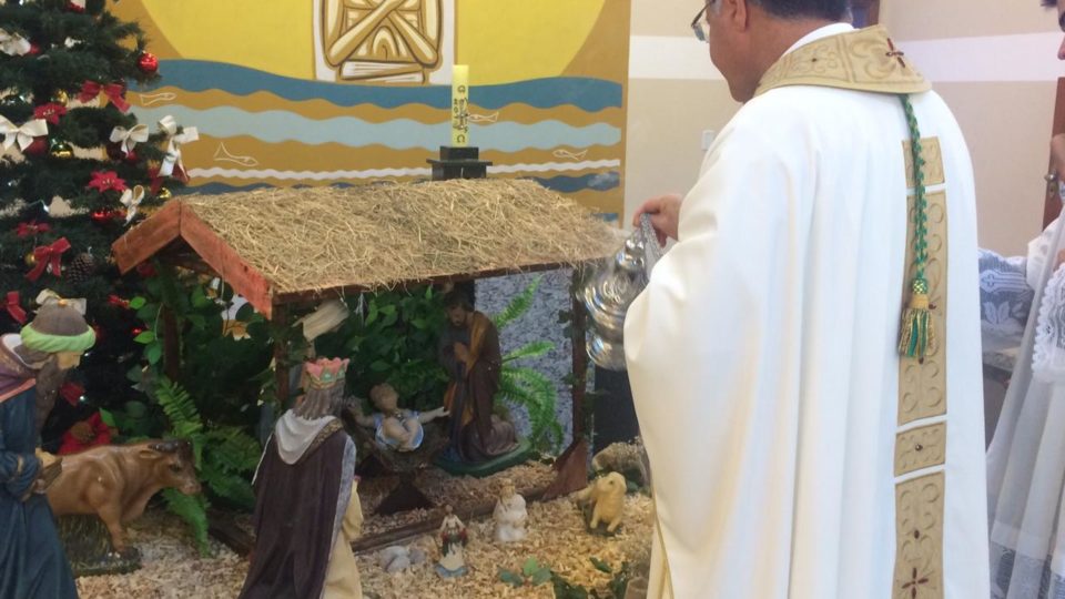 Dom Paulo celebra missa de Natal em Brotas