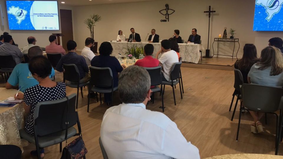 A Igreja no Brasil com o Papa Francisco pelo Pacto Educativo Global