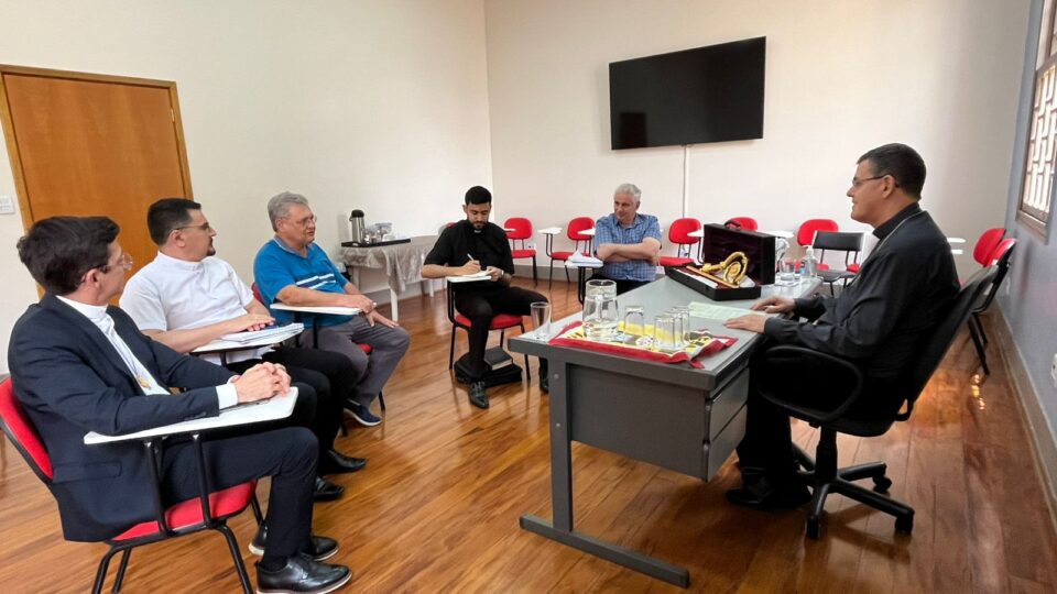 Reunião da equipe do Museu Diocesano