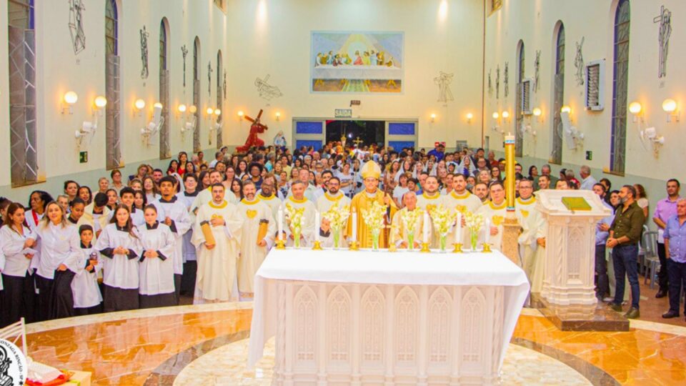 Dom Luiz Carlos preside missa do centenário da Paróquia São Luiz Gonzaga